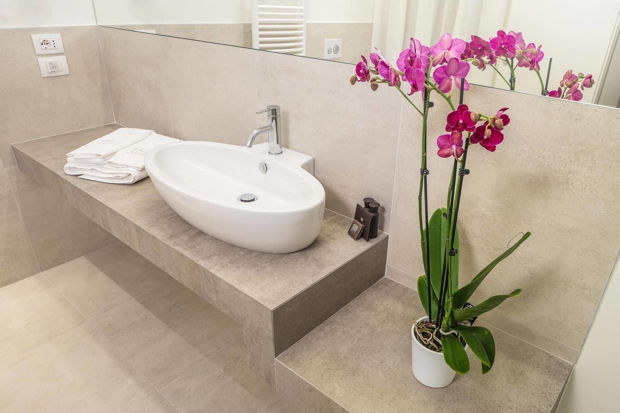Home Boutique Luxury & Design ريجّو دي كالابريا المظهر الخارجي الصورة